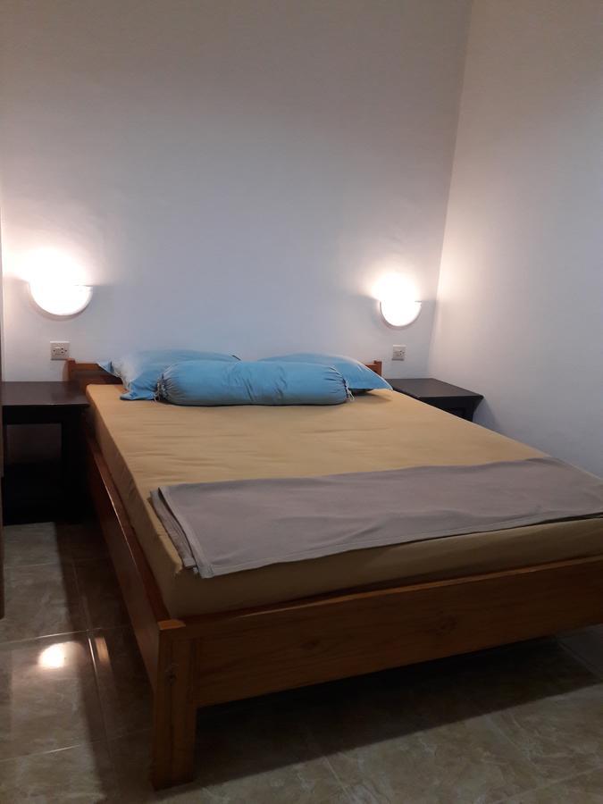 Puji Homestay 마타람 외부 사진