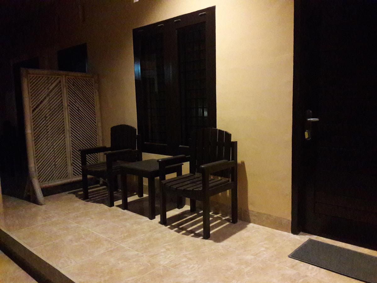 Puji Homestay 마타람 외부 사진